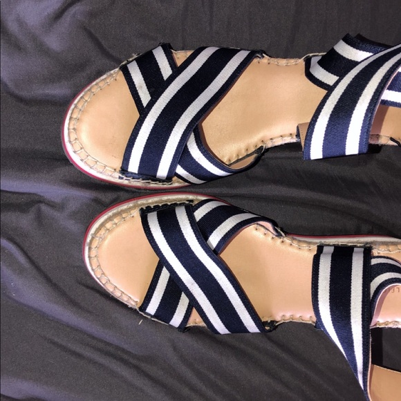 Tommy Hilfiger espadrille wedges - Picture 3 of 3